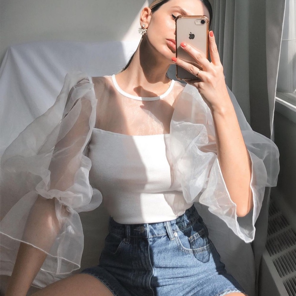 Femme Luxe puff sleeve top